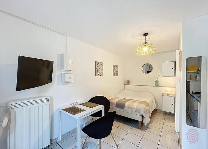 Cosy Avec Terrasse, Proche Thermes Et Centre-ville - - Fr-1-451-189